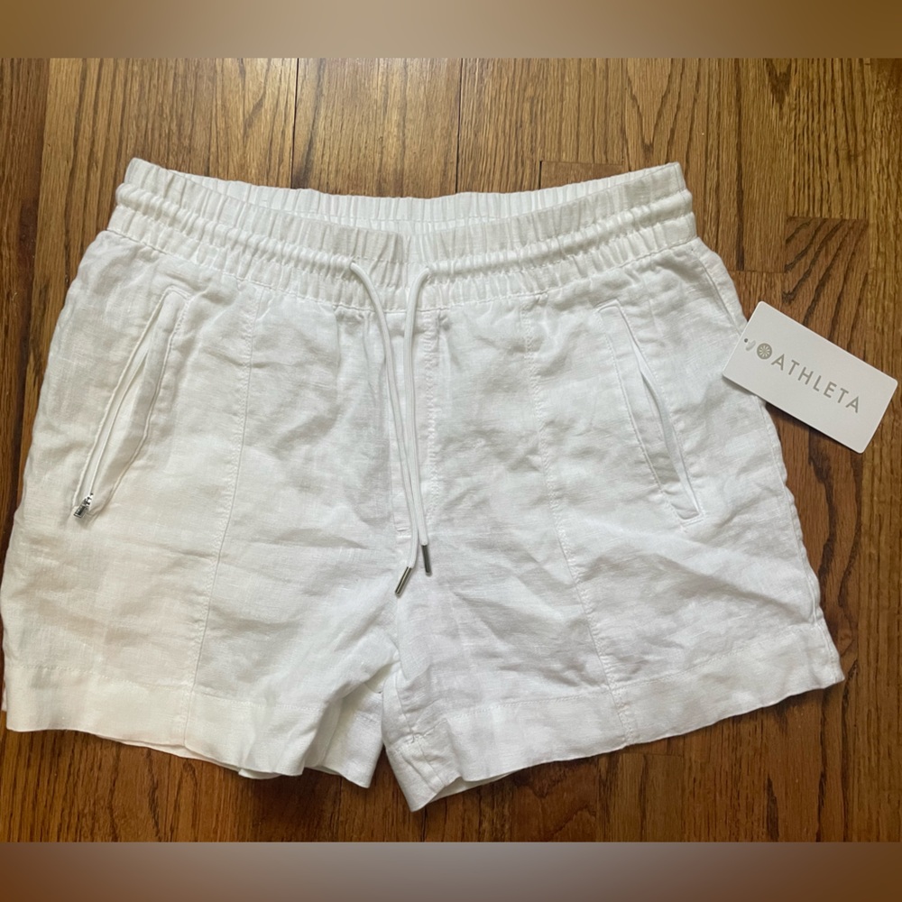 Athleta White Elastic Waist Shorts